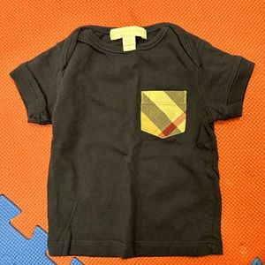 Burberry t shirt